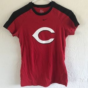 Nike Women’s Cincinnati Reds Tee